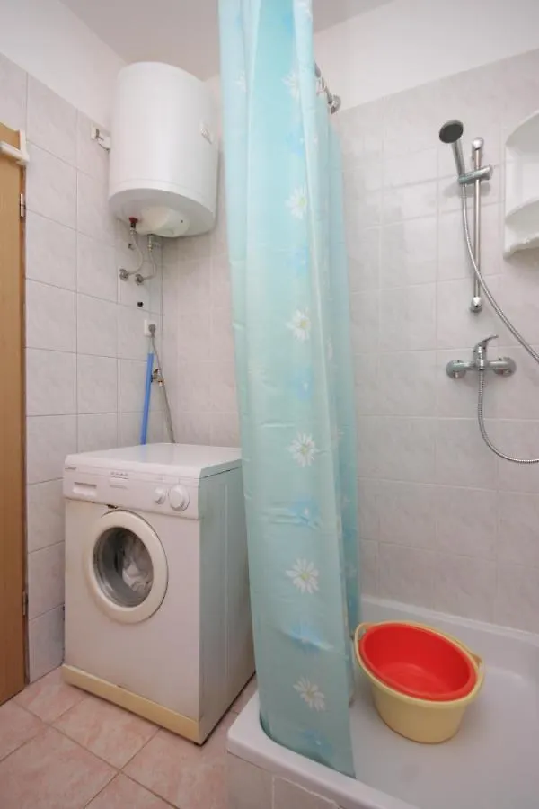 Apartments With Wifi Pomer, Medulin - 7294
